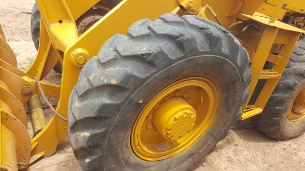 รถตักKOMATSU JH30B 2เพลา