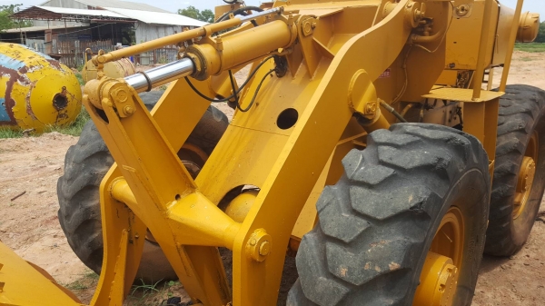 รถตักKOMATSU JH30B 2เพลา