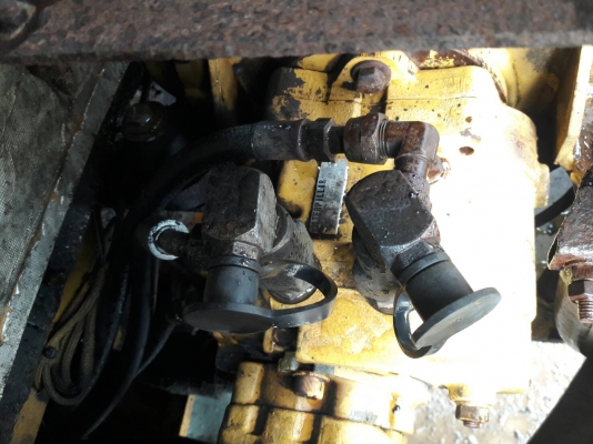 ขายรถขุดCATERPILLAR-304CR เครื่องยนต์Mitsubishi-S4L จำนวน 4 สูบ, คอนโทรลน้ำมัน,ปั๊มนิ้ว, มีลายเจาะ, 