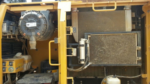 แบคโฮCAT320D2 แบคโฮCAT320D2