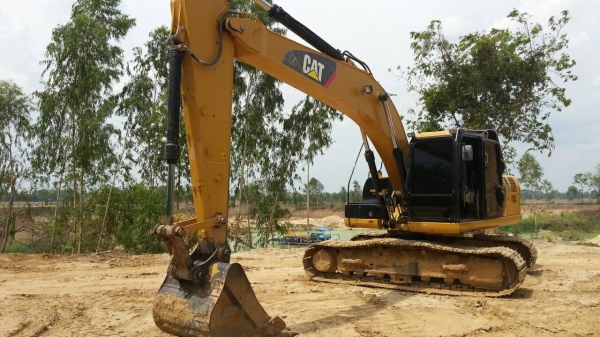 แบคโฮCAT320D2 แบคโฮCAT320D2