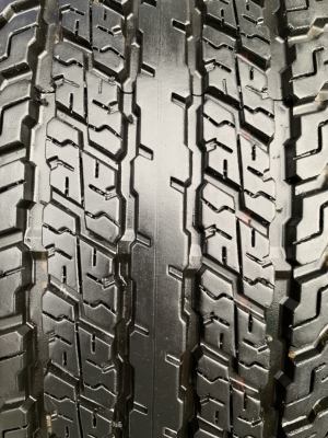 ยางน้องๆป้ายแดง 265-65-17 Yokohama ปี 19 สวยๆ