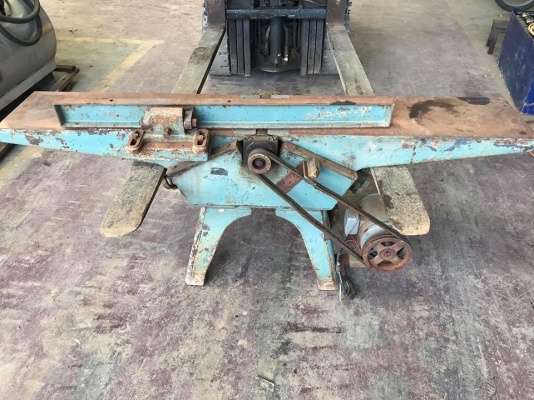 เครื่องไสชิด