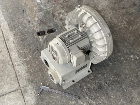 ขายริงโบลเวอร์ดูด-เป่าอากาศ Vortex Blower Hitachi 2.5HP. 380V ขนาดท่อ 2นิ้ว สภาพสวยใหม่มาก หมุนนิ่ม พร้อมใช้งาน ขายริงโบลเวอร์ดูด-เป่าอากาศ Vortex Blower Hitachi 2.5HP. 380V ขนาดท่อ 2นิ้ว สภาพสวยใหม่มาก หมุนนิ่ม พร้อมใช้งาน