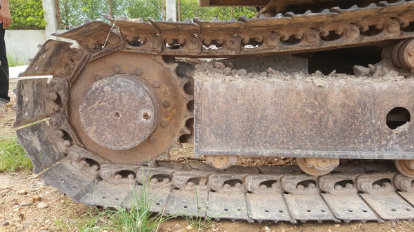 ขาย แบคโฮ SUMITOMO LS-1600FJ เครื่องดี ปั้มดี ตัวเดินอ่อน 1 ข้าง เฟรมสวย โซ่ดี ราคาต่อรองได้ ขาย แบคโฮ SUMITOMO LS-1600FJ เครื่องดี ปั้มดี ตัวเดินอ่อน 1 ข้าง เฟรมสวย โซ่ดี ราคาต่อรองได้