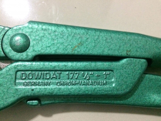ขายคอม้าDOWIDAT Made in Germany. ขนาดปากจับ1&quot;งานใหม่เก่าเก็บ