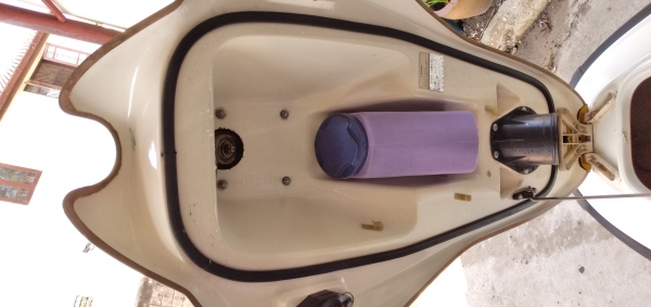 ขายตัดถูกๆ บอดี้ SEA-DOO HX ตัวแข่ง