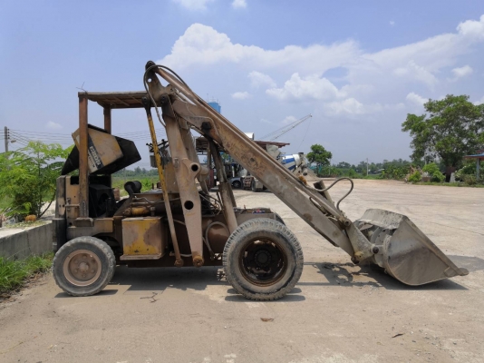 ขาย รถตัก KOMATSU SD23 เกียร์ทอร์ค แขนยาวพิเศษ เครื่องดี ราคาต่อรองได้ครับ ขาย รถตัก KOMATSU SD23 เกียร์ทอร์ค แขนยาวพิเศษ เครื่องดี ราคาต่อรองได้ครับ