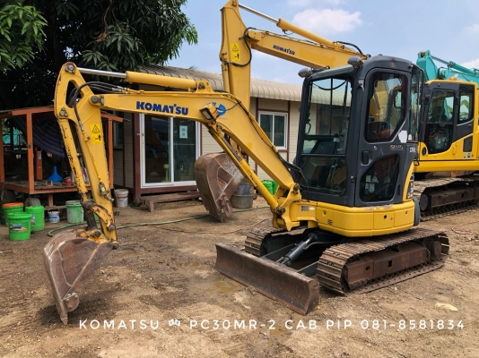 ขายรถขุด Komatsu PC30MR-2 ตู้เก๋ง ไลน์หัวเจาะ ยกเก๋งได้ โทร 081-8581834 แบงค์ เจ้าของขายเอง