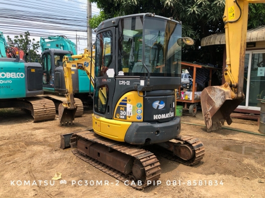 ขายรถขุด Komatsu PC30MR-2 ตู้เก๋ง ไลน์หัวเจาะ ยกเก๋งได้ โทร 081-8581834 แบงค์ เจ้าของขายเอง