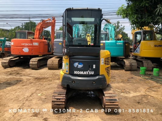 ขายรถขุด Komatsu PC30MR-2 ตู้เก๋ง ไลน์หัวเจาะ ยกเก๋งได้ โทร 081-8581834 แบงค์ เจ้าของขายเอง