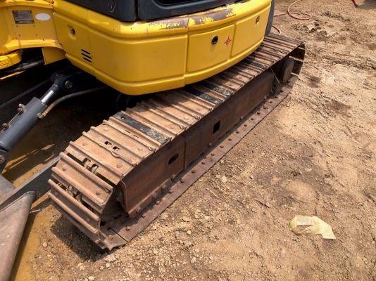 ขายรถขุด Komatsu PC30MR-2 ตู้เก๋ง ไลน์หัวเจาะ ยกเก๋งได้ โทร 081-8581834 แบงค์ เจ้าของขายเอง