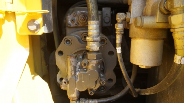 ขายรถแบคโฮ Sumitomo SH125X-3 รุ่นใหม่ เครื่องไดเรก โทร 081-8581834 แบงค์/เจ้าของขายเอง