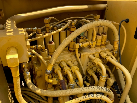 Caterpillar 307 สาวกแมวไม่ควรพลาด พร้อมผาน รถสวยพร้อมใช้ โทร 081-8581834 แบงค์