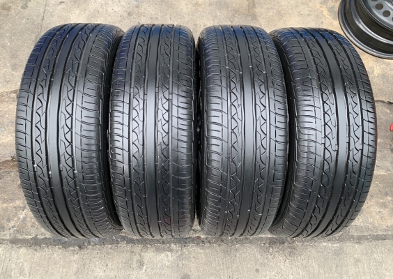 ล้อแม็ก Toyota Vios รุ่น 12 ก้าน ขอบ 15 สีรมดำ พร้อมยาง 185-60-15 Maxxis ปี 17 สภาพสวย