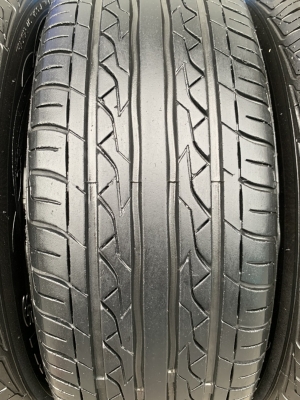 ล้อแม็ก Toyota Vios รุ่น 12 ก้าน ขอบ 15 สีรมดำ พร้อมยาง 185-60-15 Maxxis ปี 17 สภาพสวย