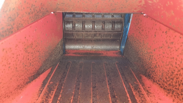 เครื่องสับกิ่งไม้ 14800 บาท ตัวป่าว