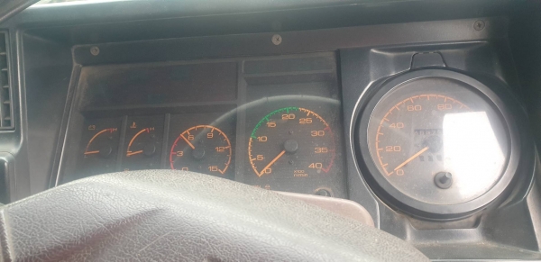 หกล้อรั้วISUZU FRR175ปี47 สภาพสวยคอมนอก10,000