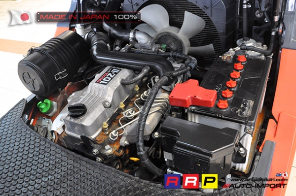 ขายรถโฟล์คลิฟท์มือสอง TOYOTA รุ่น 8FD25-44895 นำเข้าจากประเทศญี่ปุ่น 100\% ไม่เคยใช้งานในไทย