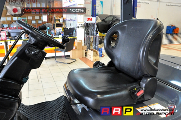 ขายรถโฟล์คลิฟท์มือสอง TOYOTA รุ่น 8FD25-44895 นำเข้าจากประเทศญี่ปุ่น 100\% ไม่เคยใช้งานในไทย