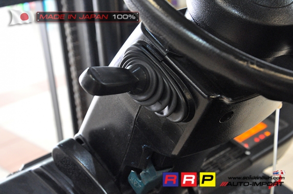 ขายรถโฟล์คลิฟท์มือสอง TOYOTA รุ่น 8FD25-44895 นำเข้าจากประเทศญี่ปุ่น 100\% ไม่เคยใช้งานในไทย