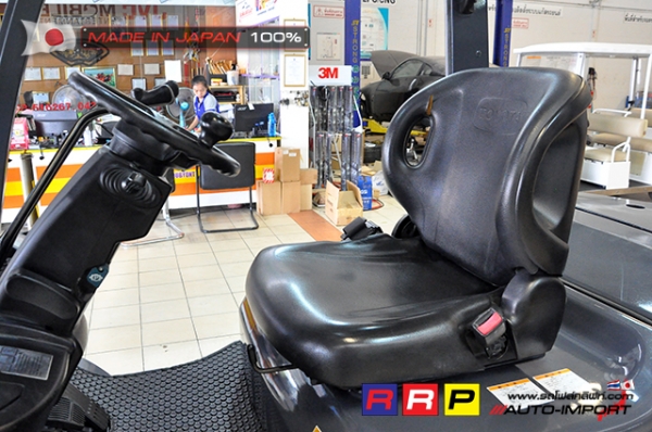 ขายรถโฟล์คลิฟท์มือสอง TOYOTA รุ่น 8FD25-64049 นำเข้าจากประเทศญี่ปุ่น 100\% ไม่เคยใช้งานในไทย