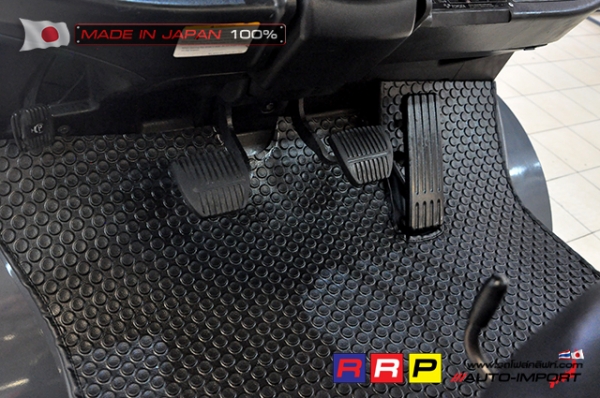 ขายรถโฟล์คลิฟท์มือสอง TOYOTA รุ่น 8FD25-64049 นำเข้าจากประเทศญี่ปุ่น 100\% ไม่เคยใช้งานในไทย