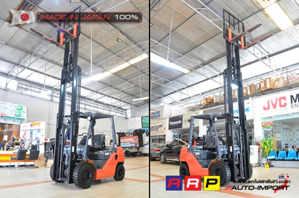 ขายรถโฟล์คลิฟท์มือสอง TOYOTA รุ่น 8FD25-64049 นำเข้าจากประเทศญี่ปุ่น 100\% ไม่เคยใช้งานในไทย