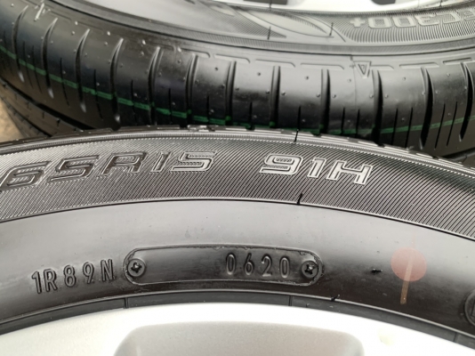 ล้อแม็กป้ายแดง Nissan Almera รุ่นใหม่ล่าสุด ขอบ 15 พร้อมยางใหม่ป้ายแดง 195-65-15 Dunlop ปี 20 ใหม่ยกห้าง