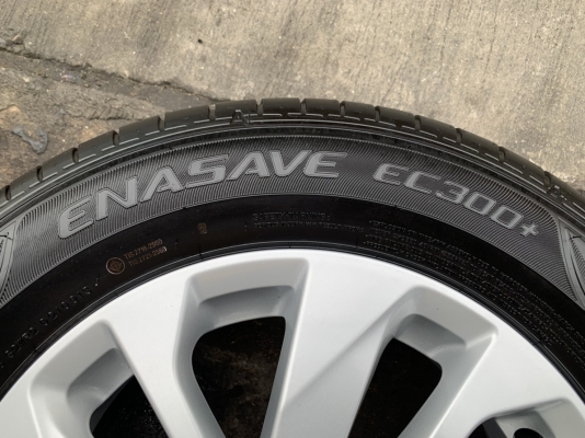 ล้อแม็กป้ายแดง Nissan Almera รุ่นใหม่ล่าสุด ขอบ 15 พร้อมยางใหม่ป้ายแดง 195-65-15 Dunlop ปี 20 ใหม่ยกห้าง