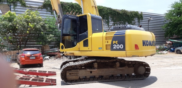 ⭐⭐⭐Komatsu 200-8MOใช้งาน1&times;&times;&times;&times;ช.มสวยมากเครื่องดี เอวแน่น ช่วงล่างเต็มเอกสารแจ้งจำหน่าย เจ้าของขายเอง