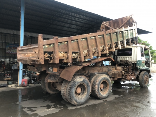 ขายกระบะดั้ม ท้องเรือ พร้อมกระบอก