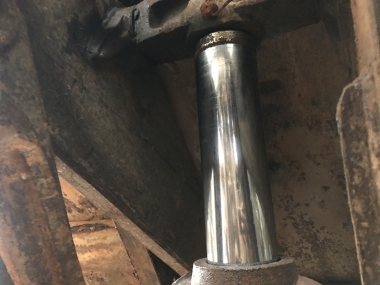 ขายกระบะดั้ม ท้องเรือ พร้อมกระบอก