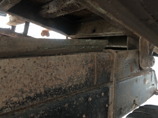 ขายกระบะดั้ม ท้องเรือ พร้อมกระบอก