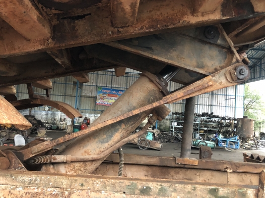 ขายกระบะดั้ม ท้องเรือ พร้อมกระบอก