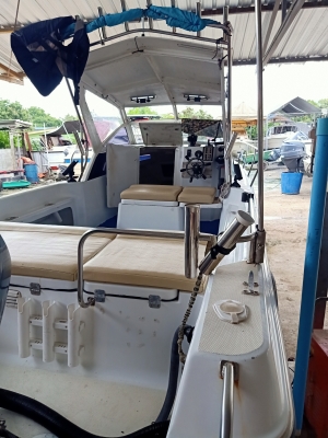 ขายเรือ yamaha 22ฟุต(เรือเปล่าไม่มีเครื่อง)