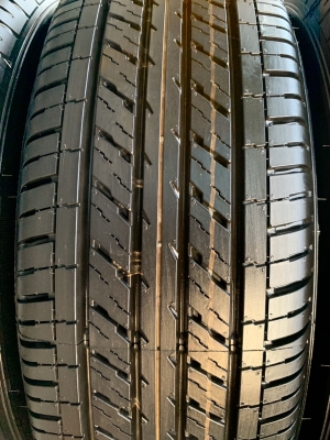 ยางใหม่ป้ายแดง 215-65-16 Dunlop ปลายปี 19 สวยกริ๊บๆ
