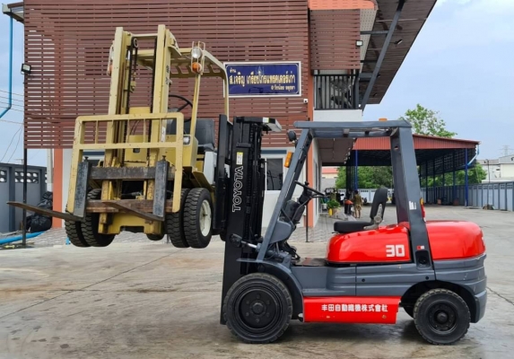 ขายด่วน255,000บาทรถยกดีเซล6FD30ยก3ตันเสาสูง4เมตรเสาทูฟรีเสา3ท้อนยางตัน4เส้นรถสวยๆสถาพพร้อมใช้เพื่งเข้ามาใหม่ ขายด่วน255,000บาทรถยกดีเซล6FD30ยก3ตันเสาสูง4เมตรเสาทูฟรีเสา3ท้อนยางตัน4เส้นรถสวยๆสถาพพร้อมใช้เพื่งเข้ามาใหม่