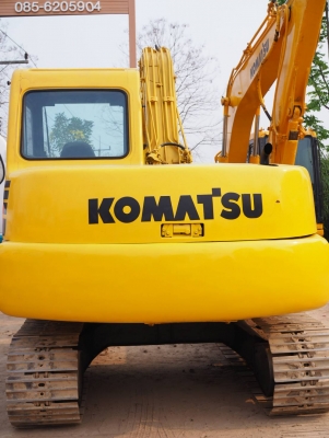 ขาย420,000 บาท รถขุดเก่านอก ตามสภาพ  KOMATSU PC60-7