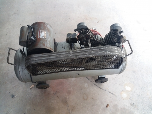 ขายปั้ลม HERO 85ลิตร มอเตอร์มิตซู1แรง ขายปั้ลม HERO 85ลิตร มอเตอร์มิตซู1แรง