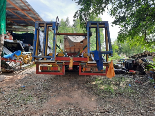 ขายเทลเลอหางพับรถเกี่ยว เครื่อง6BB1-145แรง ช่วงล่างใหญ่ เฟืองท้ายหมวกเจ็ก โบกี้ใหญ่ ลูกหมากร้อย เล่มมี