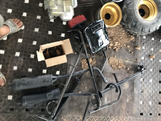 ขายโครงatv2โครง อะไหล่อีกเพียบ ขายโครงatv2โครง อะไหล่อีกเพียบ