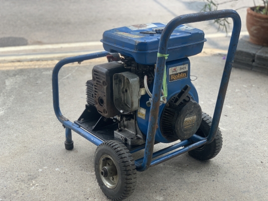 ขายชุดปั๊มฉีดน้ำแรงดันสูง Seiwa พร้อมเครื่อง Robin EH-25 ขนาด 8.5HP. made in Japan ทำแรงดันได้ 147Barสภาพสวย ของตัดตู้เก่าญี่ปุ่น พร้อมใช้งาน