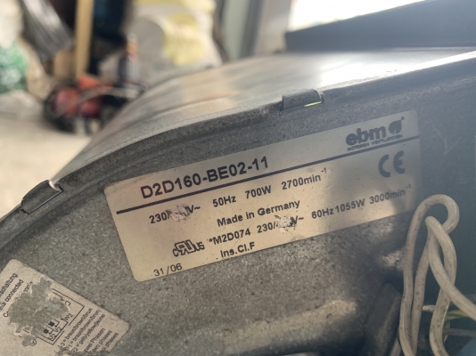 ขายพัดลมโบวเวอร์ดูด-เป่าอากาศ EBM 700W 220V ไฟบ้าน made in Germany รุ่นรอบเร็ว สภาพสวย หมุนนิ่ม ให้ลมแรง พร้อมใช้งาน มี 4ตัวครับ ราคาตัวละ 2,600 บาท ขายพัดลมโบวเวอร์ดูด-เป่าอากาศ EBM 700W 220V ไฟบ้าน made in Germany รุ่นรอบเร็ว สภาพสวย หมุนนิ่ม ให้ลมแรง พร้อมใช้งาน มี 4ตัวครับ ราคาตัวละ 2,600 บาท