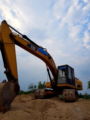CAT E200B พร้อมใช้งาน