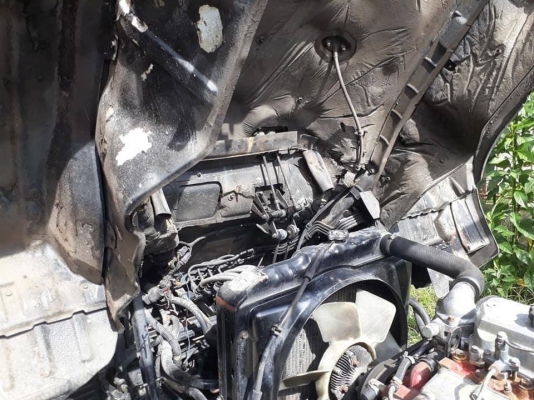 ขาย 395,000 บาท Hino FD3h 195 แรง กระบะ 6.2 เมตร เครื่อง HO7D-195 แรง หัวบาง ยาง 8.25-16 ดี คัสชีสวย