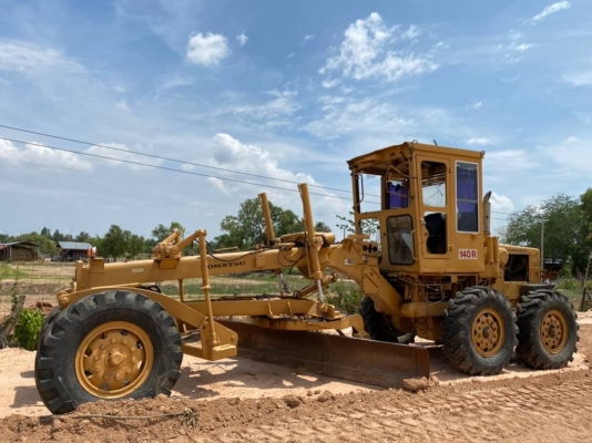 ขาย 695,000 รถเกรดเดอร์ KOMATSU GD500R-2A