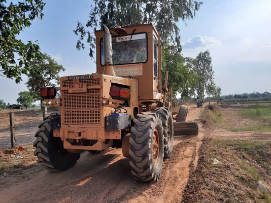ขาย 695,000 รถเกรดเดอร์ KOMATSU GD500R-2A