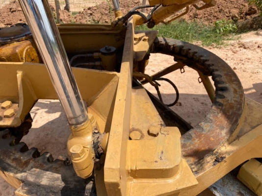 ขาย 695,000 รถเกรดเดอร์ KOMATSU GD500R-2A