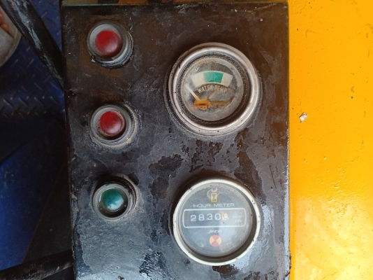 ส่งลูกค้าจ.ปัตตานี รถแบคโฮ komatsu pc30 รถเก่านอกนำเข้า มีเอกสารใบอินวอยซ์ พร้อมจดทะเบียน มี vdo การ